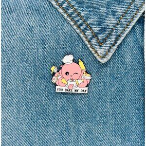 ⭐Enamel Pin You Bake My Day Octopus Baking Alloy Enamel Brooch Pink Animal⭐